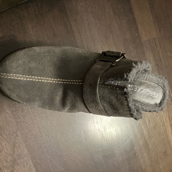 Aerosoles gray Sherpa lined clogs - Picture 3 of 5
